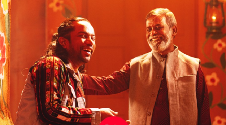 আদিবাসী ঐতিহ্য ও শহুরে লোকসঙ্গীতের মিশ্রণে এলো ‘বাজি’ 